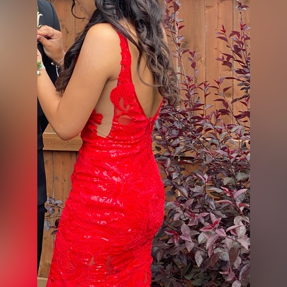 Red Jovani Prom Dress - Picture 3 of 4